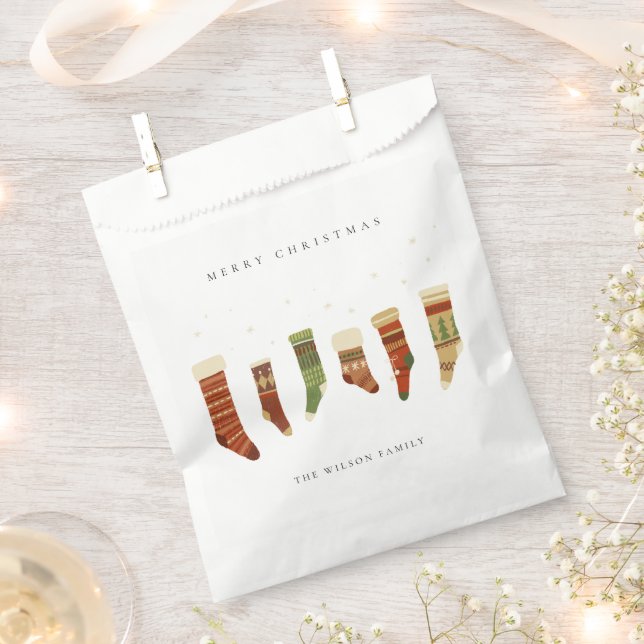 ELEGANT KRAFT RED GREEN STAR CHIRSTMAS STOCKINGS FAVOR BAG (Clipped)