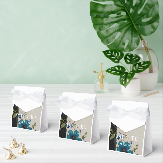 Elegant Lace Wedding Invitation Collection Favor Boxes (Multiple)