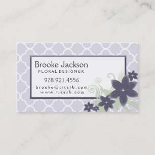 Elegant Lavender Quatrefoil Pattern with Flowers Business Card
