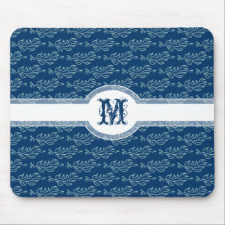 Elegant Leafy Art Nouveau Arts and Crafts Pattern Mouse Pad