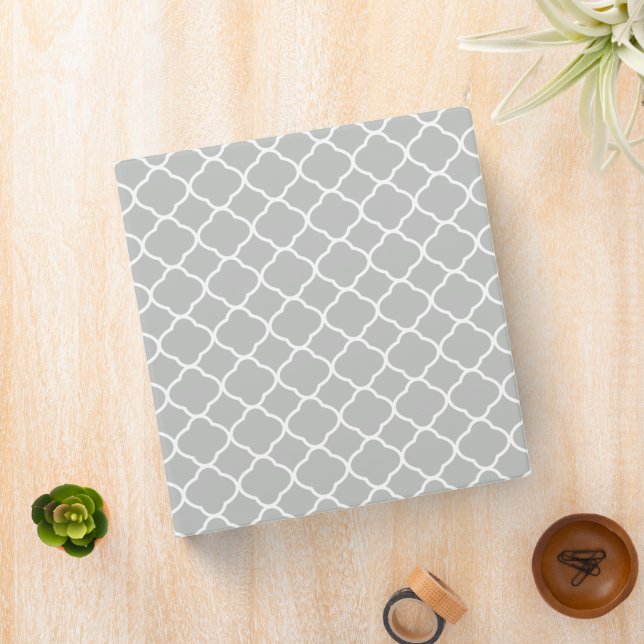 Elegant Light Gray Quatrefoil Pattern Recipe Binder (In Situ)