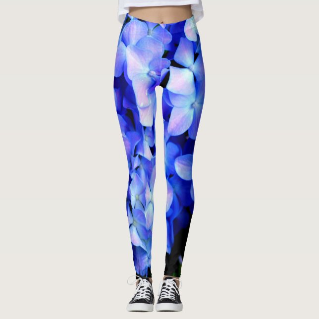 Elegant light purple blue magenta floral hydrangea leggings (Front)