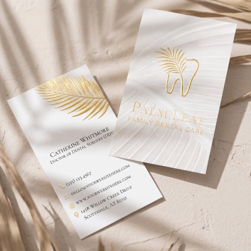 Elegant Luxury Tropical Palm Leaf Dentist Practice Foil Business Cards