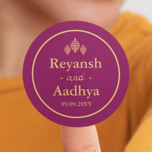 Elegant Magenta Gold Couple Names Indian Wedding Classic Round Sticker