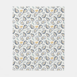 Elegant Marine Oysters Fleece Blanket