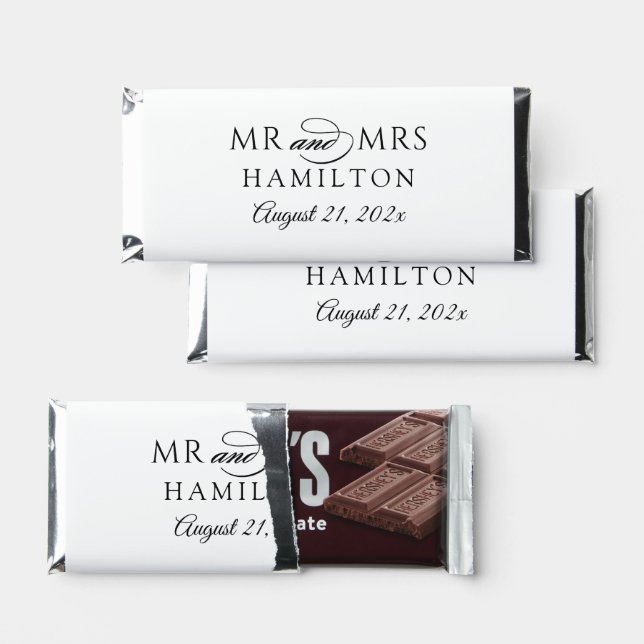 Elegant Minimal Black Personalized Mr and Mrs Hershey Bar Favors (Front)