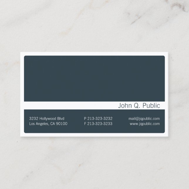 Elegant Minimalist Business Card (Front)