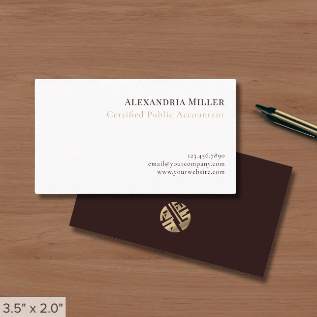 Elegant Minimalist Business Card (Creator Uploaded)