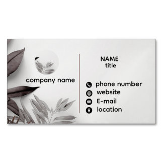 Elegant Minimalist Floral Business Card