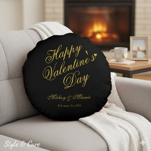 Elegant Minimalist Valentine’s Day Love Round Pillow