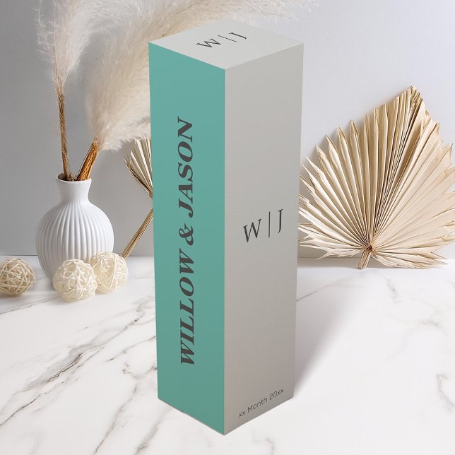 Elegant minimalist wedding wine box (Creator Uploaded)