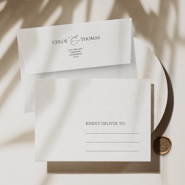Elegant Minimalist White & White Wedding Envelope (Elegant Minimalist White & White Wedding Envelope)