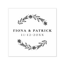 Elegant Modern Floral Wreath Names & Wedding Date