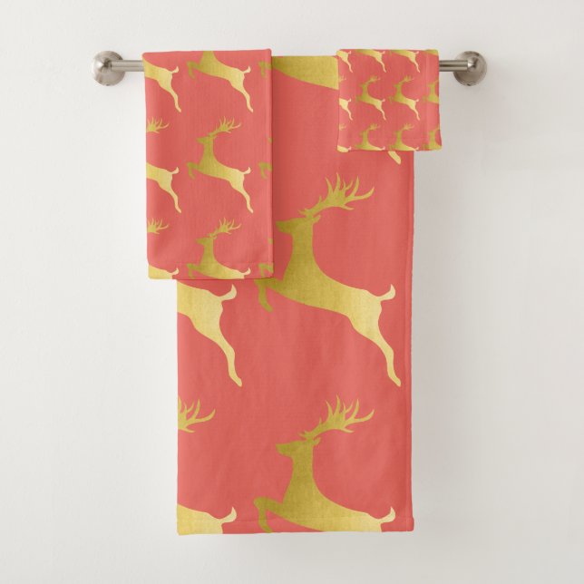 Elegant Modern Gold Red Christmas Reindeer Pattern Bath Towel Set (Insitu)