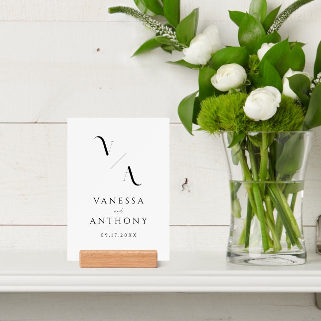 Elegant Modern Minimalist Black and White Wedding Holder (Insitu 4)