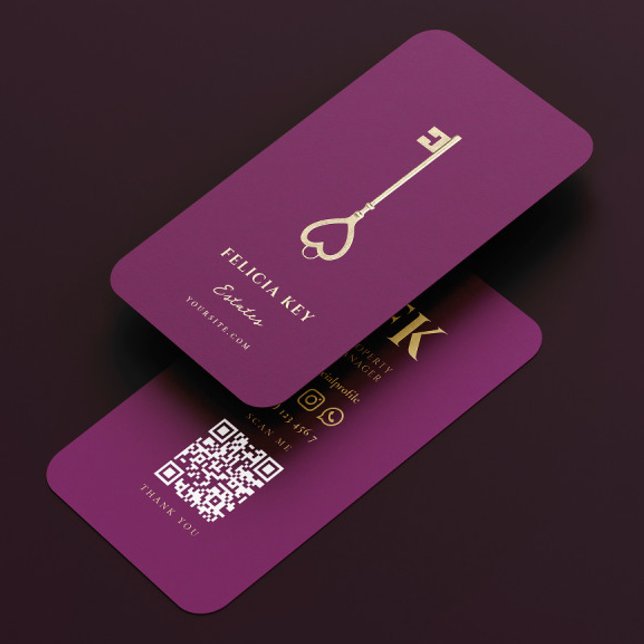 Elegant Modern Realtor Real Estate Agent  Business Card (Creator Uploaded)