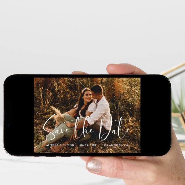 Elegant & modern Save the Date photo card (Front Digital)