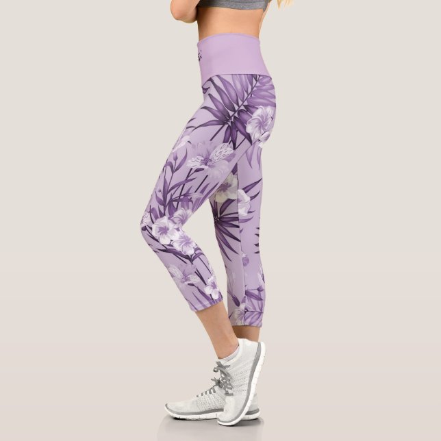 Elegant Modern Trendy Floral Capri Leggings (Left)
