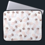 elegant modern white marble rose gold pineapple laptop sleeve<br><div class="desc">Stylish and trendy design featuring faux rose gold pineapple pattern and white marble.</div>