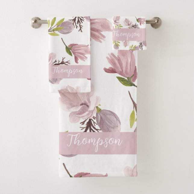 Elegant monogram brush feminine pink pattern bath towel set (Insitu)