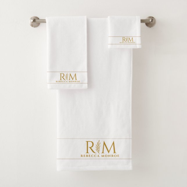 Elegant Monogram Couple Gold Name Monogram Bath Towel Set (Insitu)