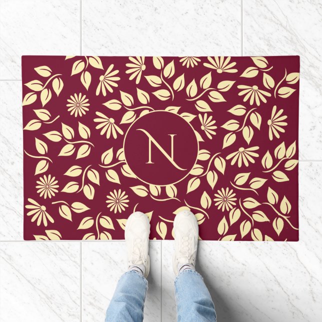 Elegant Monogram Leaf Daisy Pattern Burgundy Bath Doormat (Indoor)
