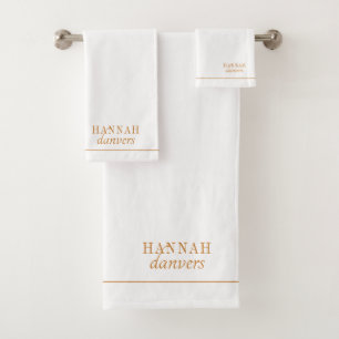 Elegant Monogram White Name Pink Bath Towel Set