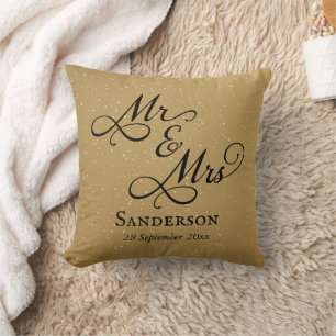 Elegant Mr and Mrs Wedding Gold Throw Pillow