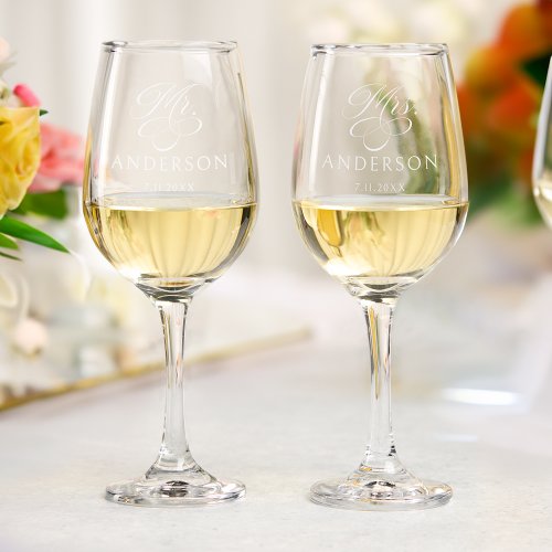 Elegant Mr  Mrs Calligraphy Etched Wine Glass