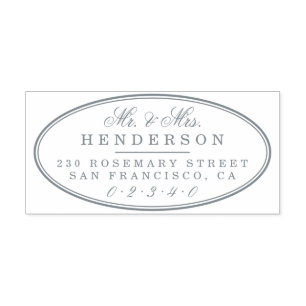 Elegant Mr & Mrs Family Name Script Oval Wedding Self-inking Stamp