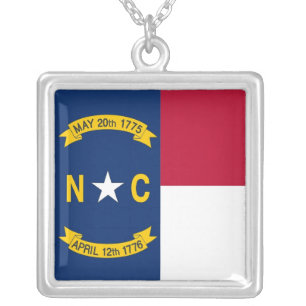 Elegant Necklace with Flag of the North Carolina