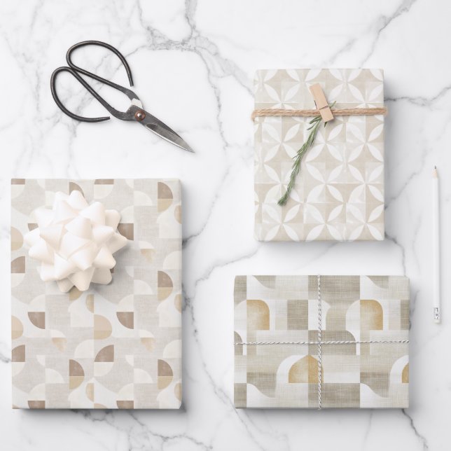 Elegant Neutral Seamless Pattern with Organic Wrapping Paper Sheets (Front)