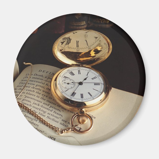 Elegant Old Stylish Golden Watch Magnet (Front)