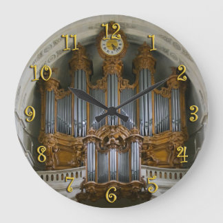 Elegant organ clock