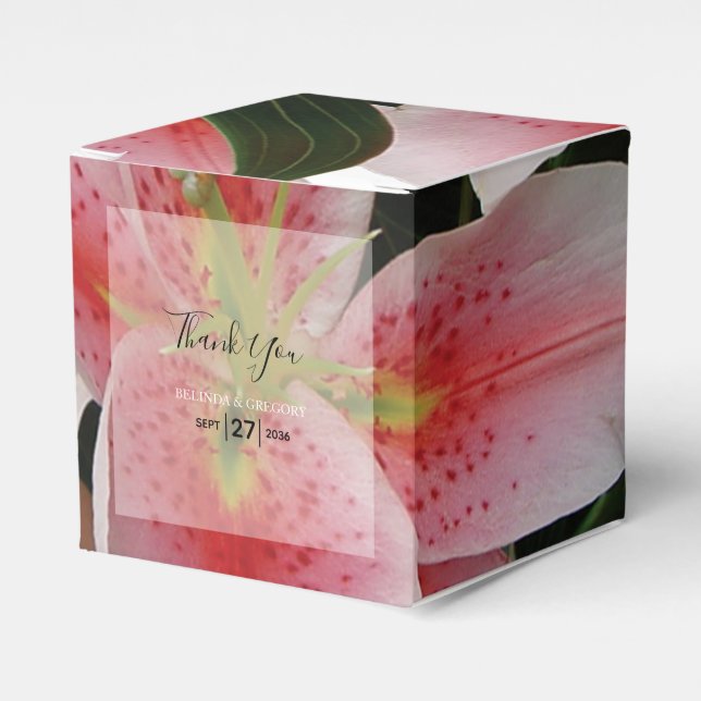 Elegant Oriental Lilies Wedding  Favor Boxes (Front Side)