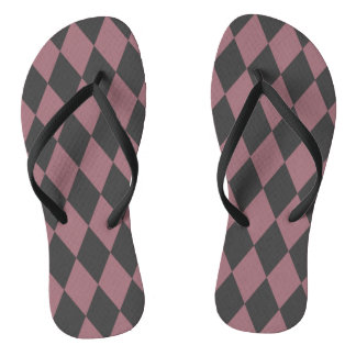 Elegant pattern flip flops