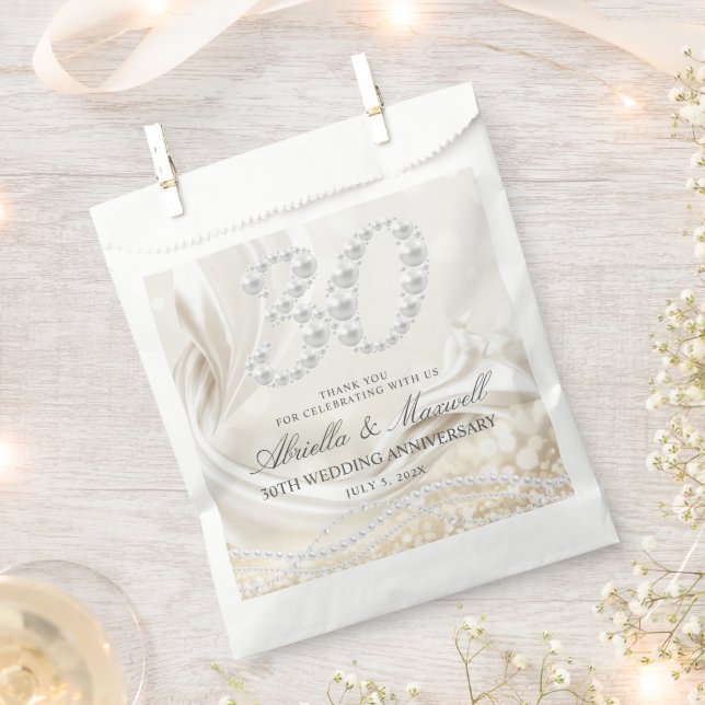 Elegant Pearl 30th Anniversary Favor Bag (Clipped)