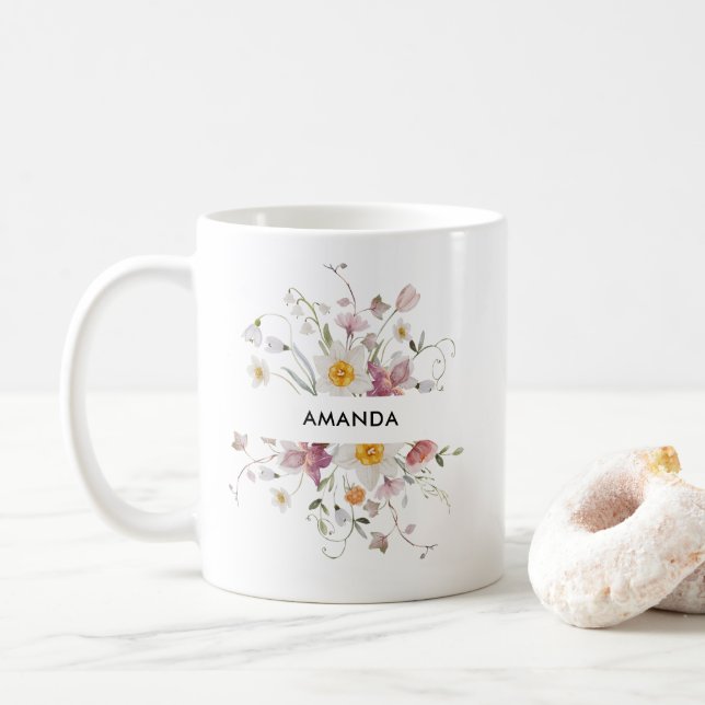 Elegant Personalized Coffee Mug – Watercolor (With Donut)