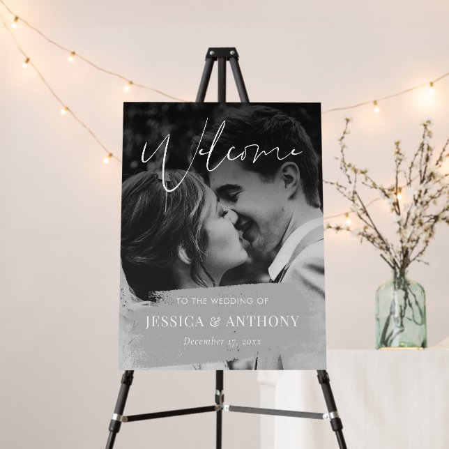 Elegant Personalized Photo Wedding Welcome Sign (In Situ (Stand))