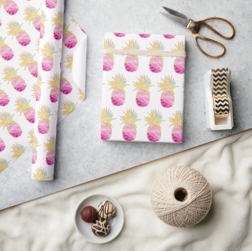 Elegant Pineapple Pattern in Pinks and Gold Wrapping Paper