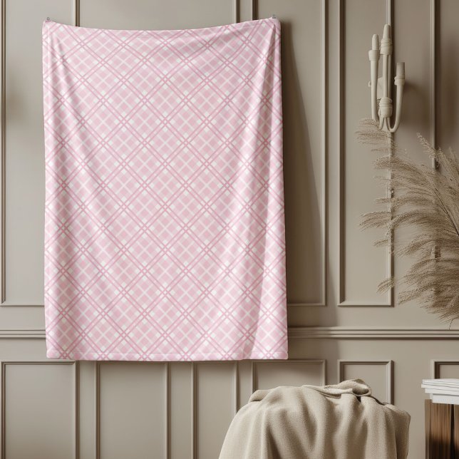 Elegant Pink Checkered Classic Country Style Fleece Blanket (Elegant Pink Checkered Classic Country Style Fleece Blanket)
