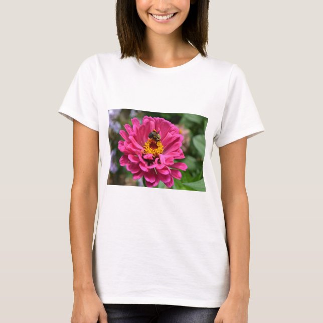 Elegant pink floral flower mum daisy honeybee T-Shirt (Front)