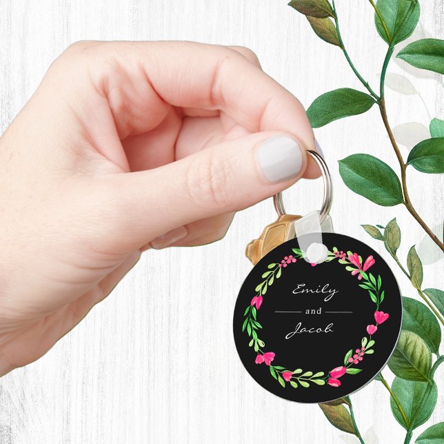 Elegant Pink Floral Wreath Black Name of Couple Keychain (Elegant Pink Floral Wreath Black Name of Couple Keychain)