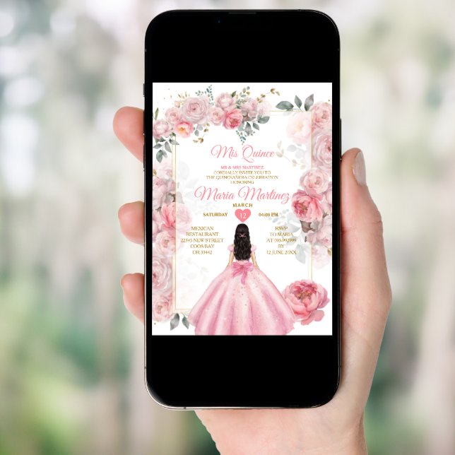 Elegant Pink Roses Floral Princess Quiñceanera Invitation (Front Digital)