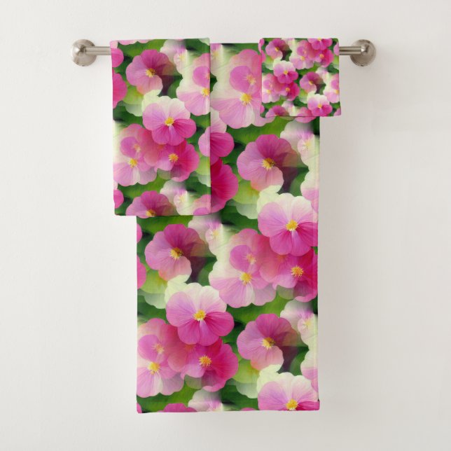 Elegant Pink & White Impatiens Flower Pattern Bath Towel Set (Insitu)