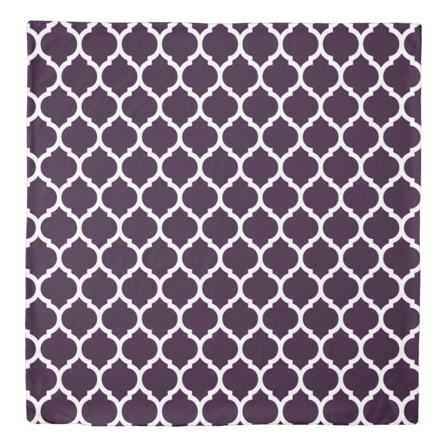 Elegant Plum Purple Moroccan Quatrefoil Pattern Duvet Cover (Front)