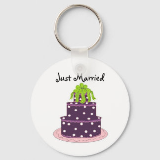 Elegant Purple Wedding Cake - Just Married Keychain