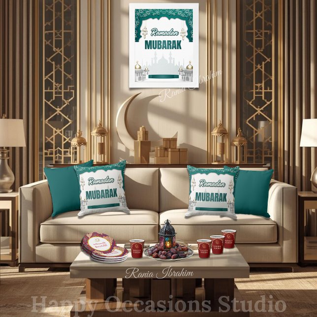 Elegant Ramadan Mubarak Throw Pillow (Creator Uploaded)