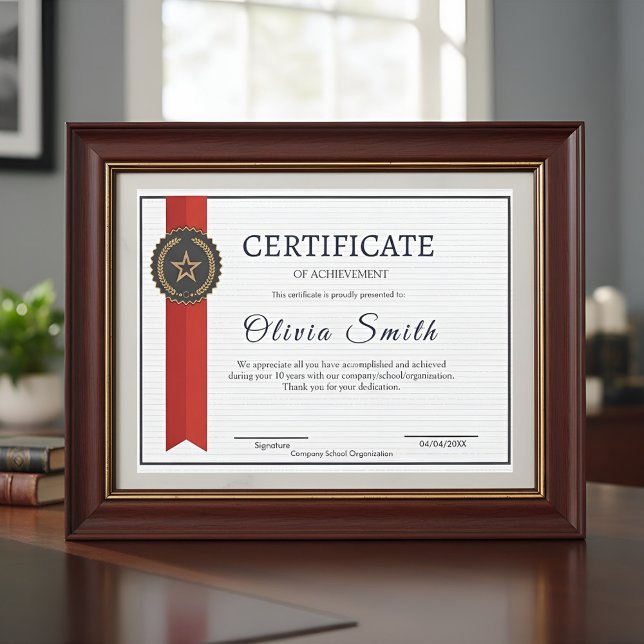  Elegant Red & Gold Achievement Award for Staff (Creator Uploaded)