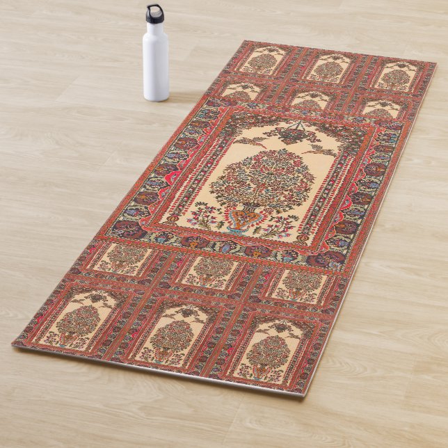 Elegant Retro Modern Vintage Persian Yoga Mat (In Situ)